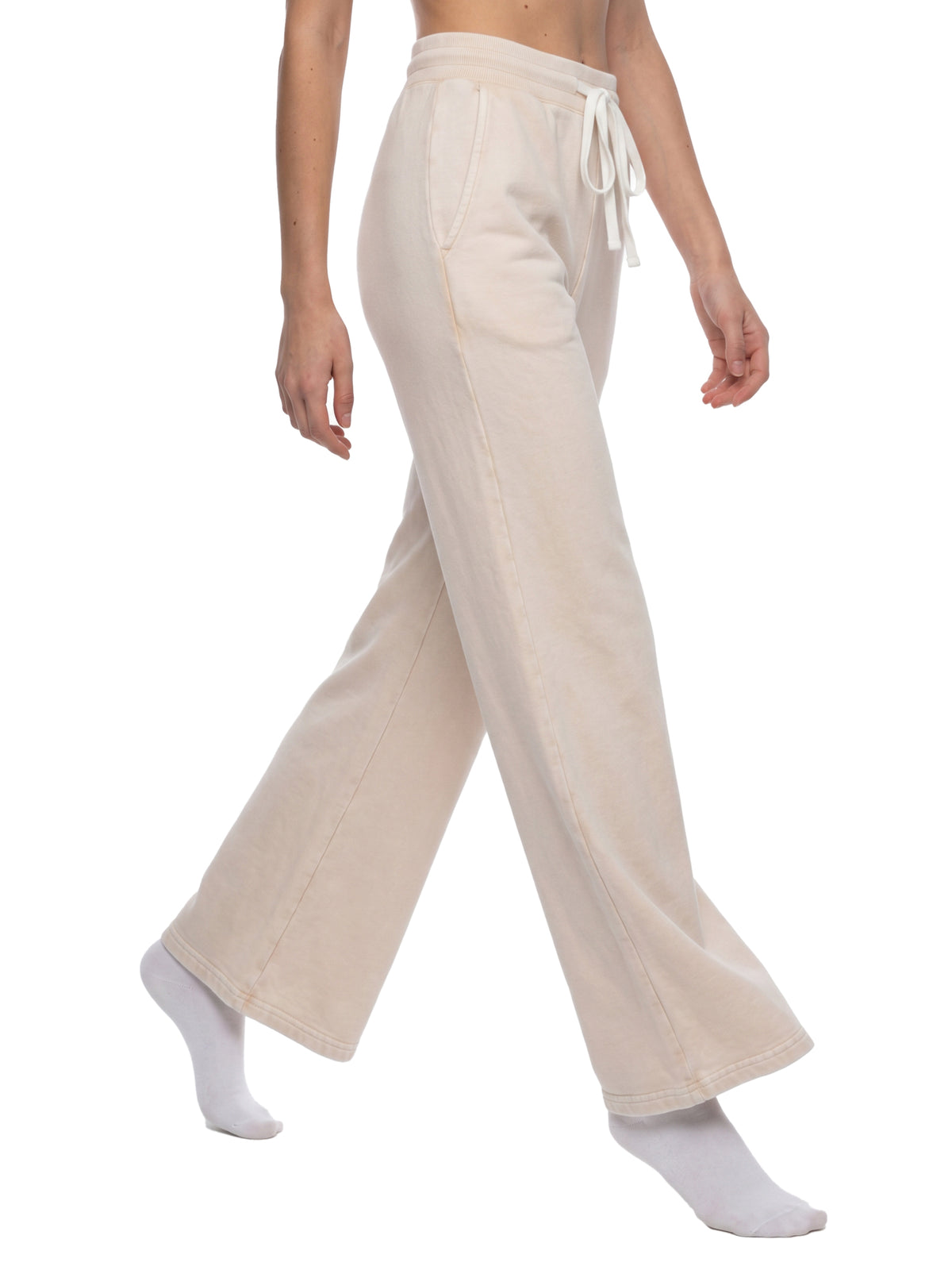 Women’s Mineral Wash Flared Leg Sweatpants